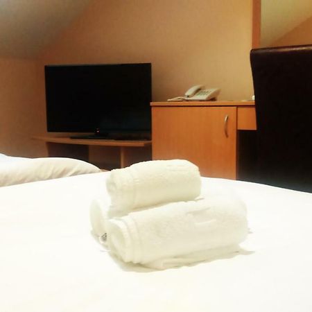 Hotel Stari Mlin Vrsac Exterior foto